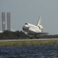 Discovery Touches Down without Problems