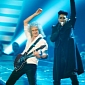 EMAs 2011: Adam Lambert, Queen Rock the Stage