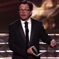 Emmys 2012: Michael J. Fox Receives Spontaneous Standing Ovation