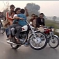 Five People Ride One Motorcycle in Pakistan – Video