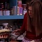 “Friends” Fan Makes Rachel’s Thanksgiving Trifle and Yes, It Does Taste like Feet - Photo