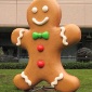 Gingerbread to Be Android 2.3, Statue Arrives at Google Campus