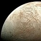 Ginormous Ice Plates Are Shuffling Around on Jupiter's Moon Europa