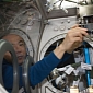 Glovebox Logs 10,000 Hours of Research in Space