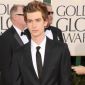 Golden Globes 2011: Robert Pattinson, Andrew Garfield Hang Out