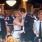 Golden Globes 2014: Jennifer Lawrence Kisses Nicholas Hoult, Confirms Romance
