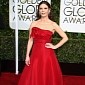 Golden Globes 2015: Catherine Zeta-Jones Looked like the Dancing Emoji Girl