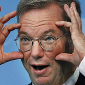 Google Chairman Pokes Fun at Microsoft in New Interview