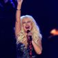 Grammys 2011: Christina Aguilera Leads All-Star Aretha Franklin Tribute