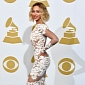 Grammys 2014: Designer Dishes Details on Beyonce’s Dress, Says She’s a Size 2