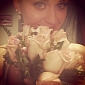 Grammys 2014: Katy Perry Caught the Bouquet After Mass Wedding