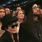 Grammys 2014: Yoko Ono Dancing Is Instantly GIFable