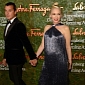 Gwen Stefani Confirms Third Pregnancy on the Red Carpet