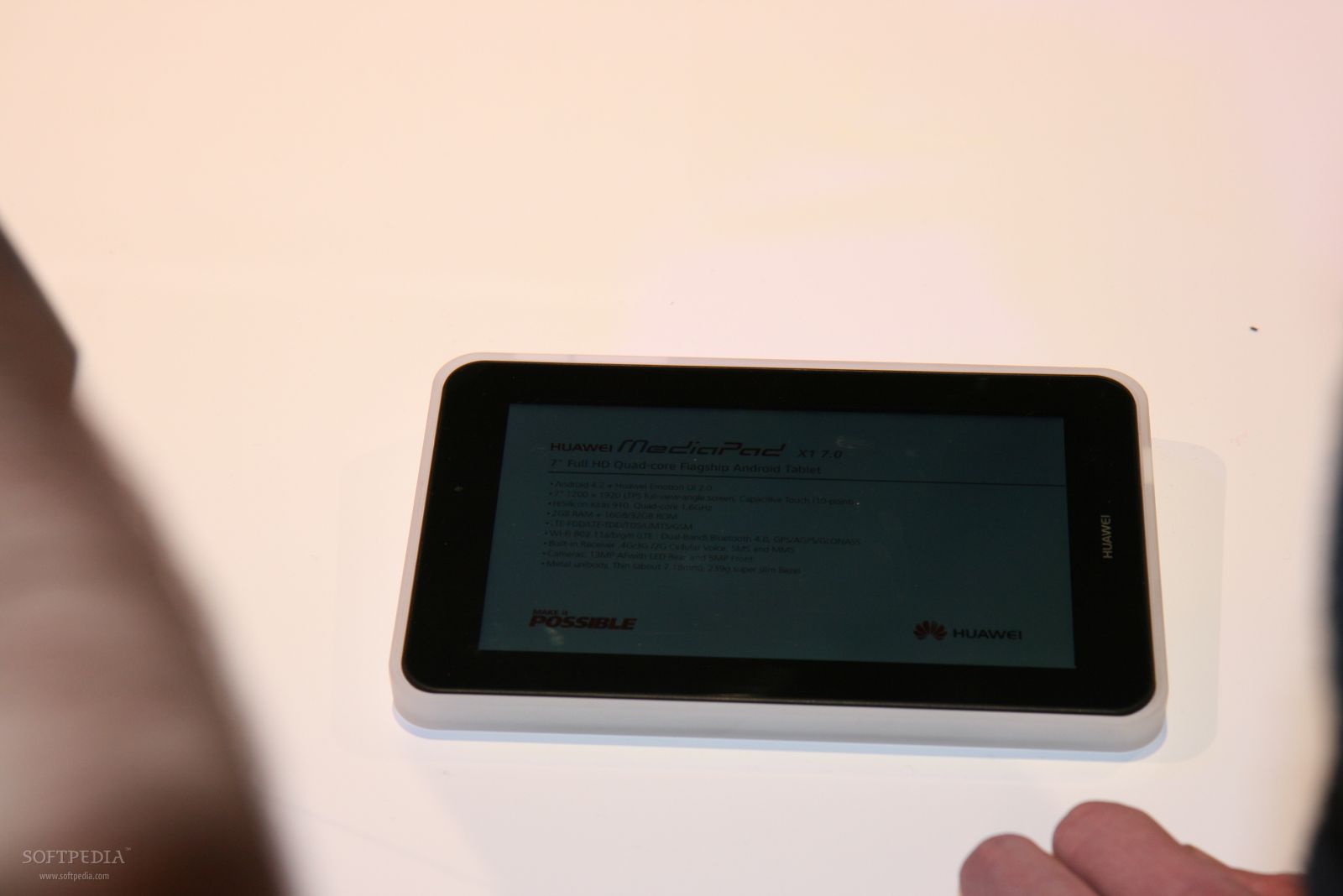 porcelain idiom repertoire Hands-On: Huawei MediaPad X1 HD Tablet Takes On the Nexus 7, iPad