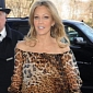 Heather Locklear Steps Out with New Boyfriend – Video