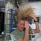 Here's How NASA's Karen Nyberg Washes Her Long Hair in Space – Video