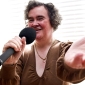 Internet Sensation Susan Boyle Stalked by Paparazzi
