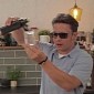 Jamie Oliver Tries On Google Glass, Films YouTube Video