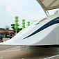 Japan’s New Floating Train Hits 310 Mph (498.9 Km/Hour)