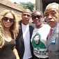 Jay Z, Beyonce Join Trayvon Martin Rally in New York – Photo