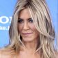 Jennifer Aniston Introduces New Beau Justin Theroux to Friends