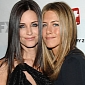 Jennifer Aniston Reconciles with Courteney Cox As Justin Theroux Romance Fizzles