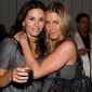 Jennifer Aniston Warned to End It with ‘Trailer Trash’ Chelsea Handler