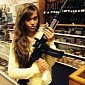 Jessa Duggar Photo with Machine Gun Sparks Controversy Online