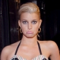 Jessica Simpson on Twitter: Is ‘Asks’ a Word?