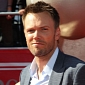 Joel McHale on Those Gay Rumors: I Take Them as a Compliment