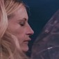 Julia Roberts Gets Hit with a Ball in the Face on Jimmy Fallon, They Call It “Face Balls” – Video