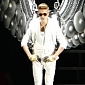 Justin Bieber Apologizes for Being 2 Hours Late at London Concert