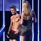 Justin Bieber Gets Booed at Fashion Rocks Fundraiser, Strips Down to Boxers – Photo, Video