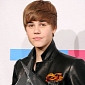 Justin Bieber Is Spending a Fortune on Selena Gomez, May Be Broke Soon