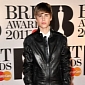 Justin Bieber on Paternity Scandal: Ignore the Rumors