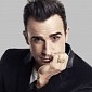 Justin Theroux Does Elle Magazine, Is Amused by All Those Jennifer Aniston Rumors