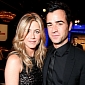 Justin Theroux Thinks Brad Pitt Was “Very Uncool” with Jennifer Aniston Comments