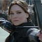 Katniss Goes to War in First Trailer for Final “Hunger Games: Mockingjay” Movie - Video