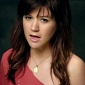 Kelly Clarkson Drops Beautiful Video for “Dark Side”