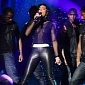 Kelly Rowland Does 'Down for Whatever' Live