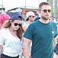 Kristen Stewart Cries over Robert Pattinson Split on Taylor Swift’s Shoulder