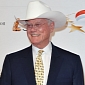 Larry Hagman, “Dallas” Star, Dies of Cancer