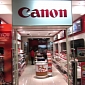 Last Chance to Grab a Discounted Camera or Lens at the Canon Store