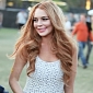 Lindsay Lohan Jokes About Recent Health Scare