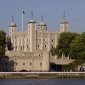 London Tower Will Become Yellow Because of Pollution