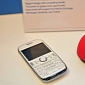 MWC 2012: Nokia Asha 302 and 203 Hands-On