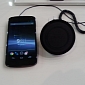 MWC 2013: A Quick Look at Nexus 4’s Wireless Charger