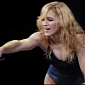 Madonna Threatens Fans to Cancel Concert – Video
