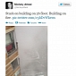 Man Tweets Live Ordeal of Being Trapped in a Burning Building