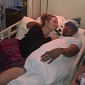 Mariah Carey Tweets Picture of Nick Cannon in Hospital